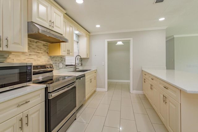 6814 NAWADAHA BOULEVARD, Orlando, FL 32818