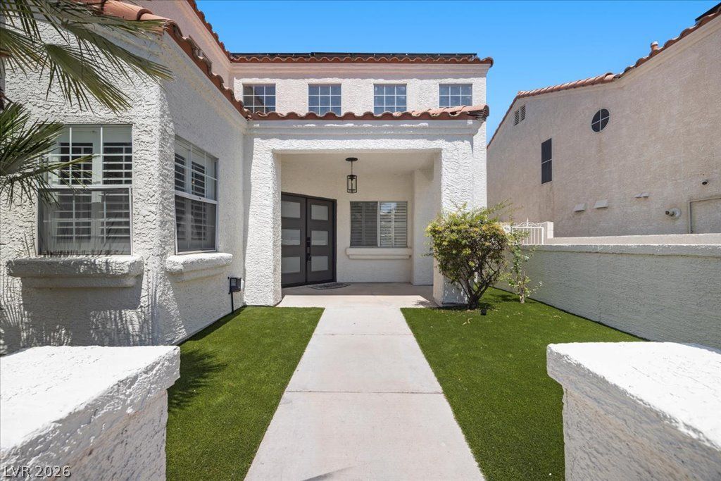 8024 Shorecrest Drive, Las Vegas, NV 89128 — photo 2