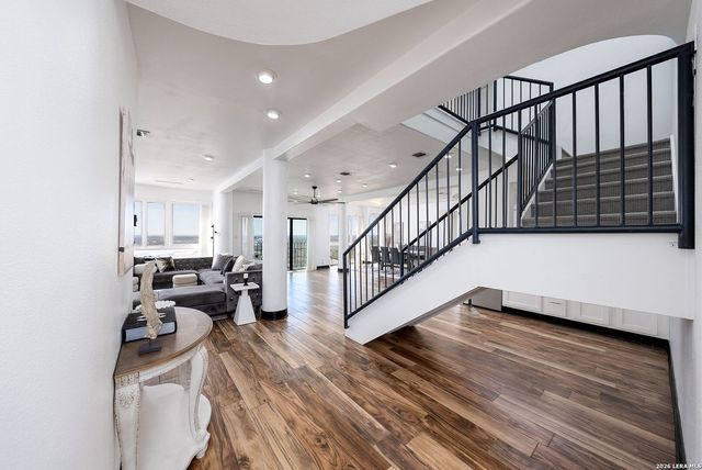 7701 Wurzbach Rd Apt 2302, San Antonio, TX 78229