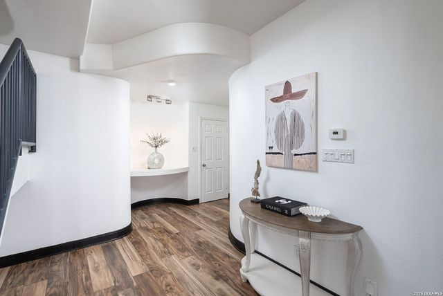 7701 Wurzbach Rd Apt 2302, San Antonio, TX 78229