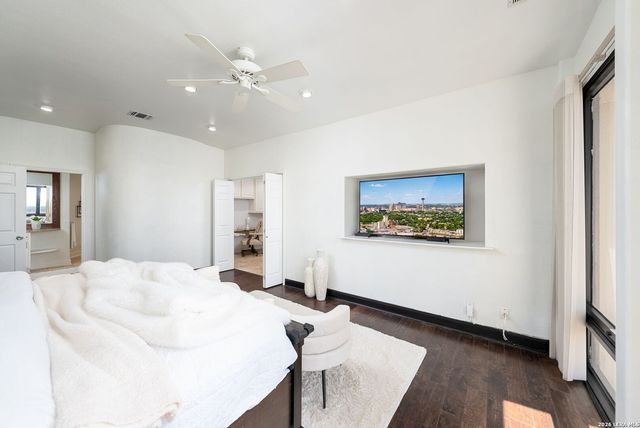 7701 Wurzbach Rd Apt 2302, San Antonio, TX 78229