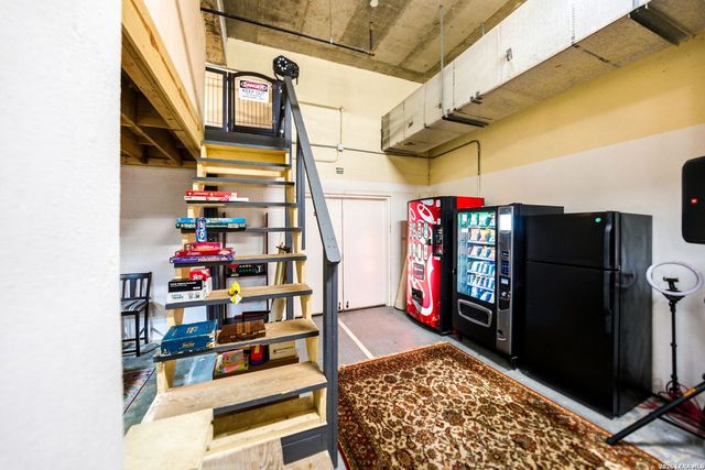 7701 Wurzbach Rd Apt 2302, San Antonio, TX 78229