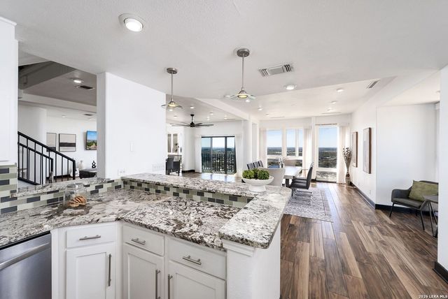 7701 Wurzbach Rd Apt 2302, San Antonio, TX 78229