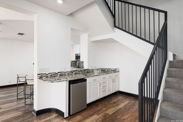 7701 Wurzbach Rd Apt 2302, San Antonio, TX 78229