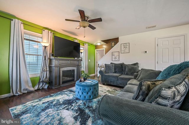 9 4TH ST, Frederica, DE 19946