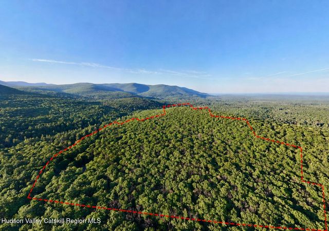 668 Upper Cherrytown Road, Kerhonkson, NY 12446