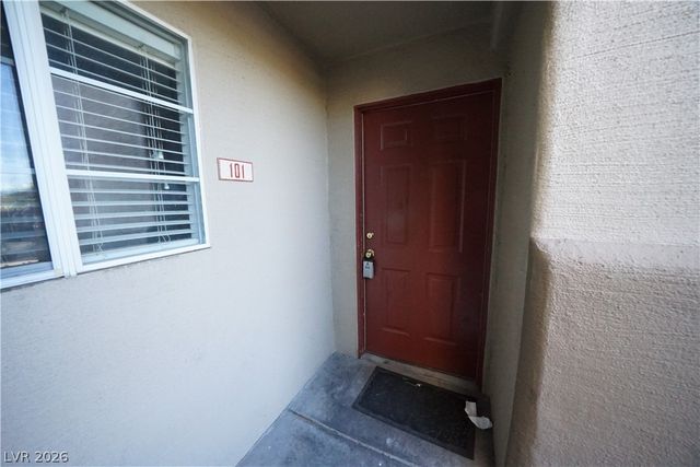 1900 Rio Canyon Court 101, Las Vegas, NV 89128