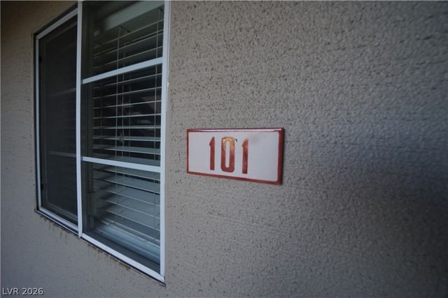 1900 Rio Canyon Court 101, Las Vegas, NV 89128