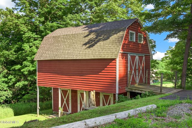 464 Joslyn School Road, Berne, NY 12059