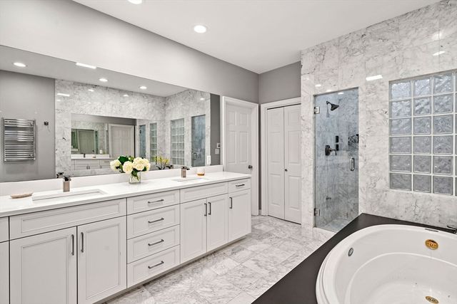 31 Upton Hills Ln, Middleton, MA 01949