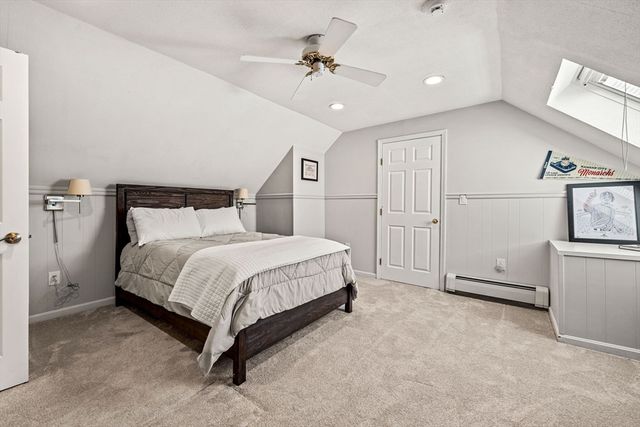 31 Upton Hills Ln, Middleton, MA 01949
