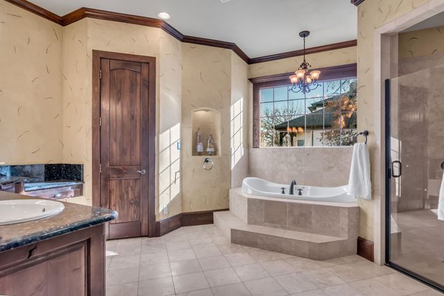 2741 Lonesome Dove Road, Grapevine, TX 76092