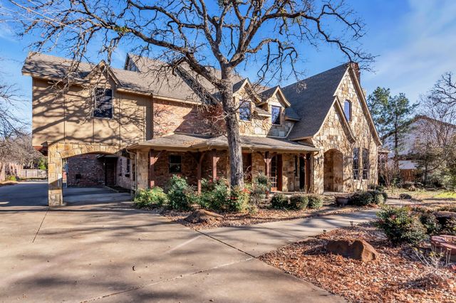 2741 Lonesome Dove Road, Grapevine, TX 76092