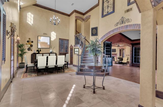 2741 Lonesome Dove Road, Grapevine, TX 76092