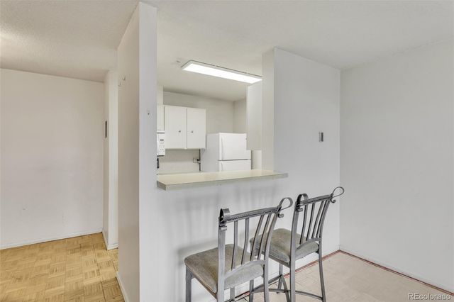 2231 S Vaughn Way 315B, Aurora, CO 80014