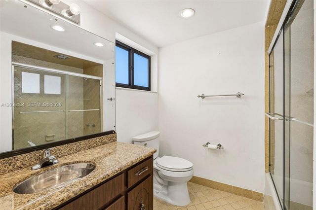 7885 SW 179th Ter, Palmetto Bay, FL 33157