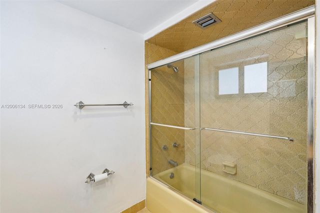 7885 SW 179th Ter, Palmetto Bay, FL 33157