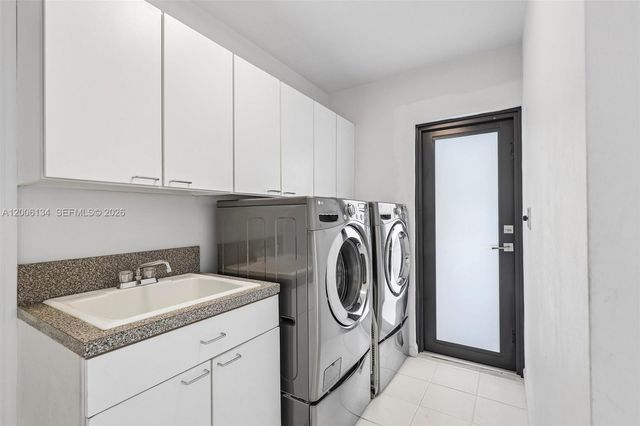 7885 SW 179th Ter, Palmetto Bay, FL 33157