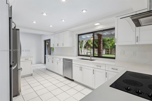 7885 SW 179th Ter, Palmetto Bay, FL 33157