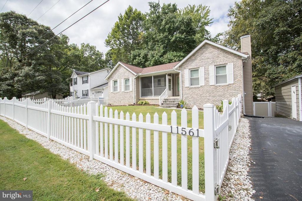 11561 SENORA LN, Lusby, MD 20657