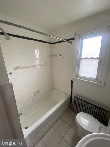 416, 418, 420 WALNUT ST, Reading, PA 19601