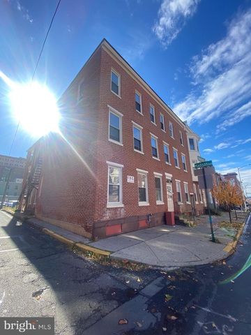 416, 418, 420 WALNUT ST, Reading, PA 19601