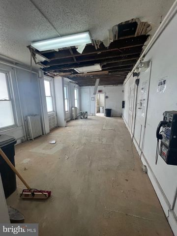 416, 418, 420 WALNUT ST, Reading, PA 19601