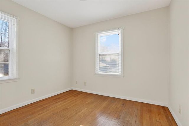 6703 N Forest Avenue, Gladstone, MO 64118