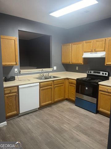 3621 Ginnis Road SW 2, Atlanta, GA 30331