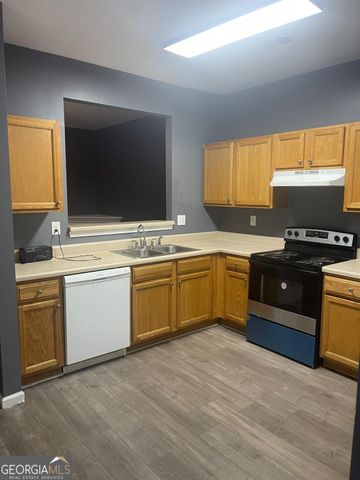 3621 Ginnis Road SW 2, Atlanta, GA 30331