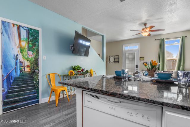 1229 Century Oaks Drive, C, Gulfport, MS 39507