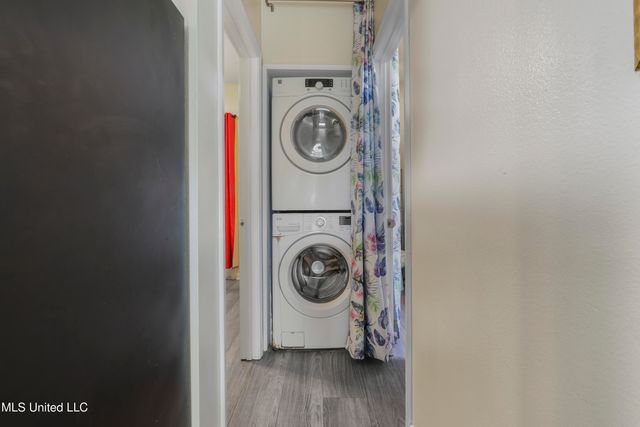 1229 Century Oaks Drive, C, Gulfport, MS 39507