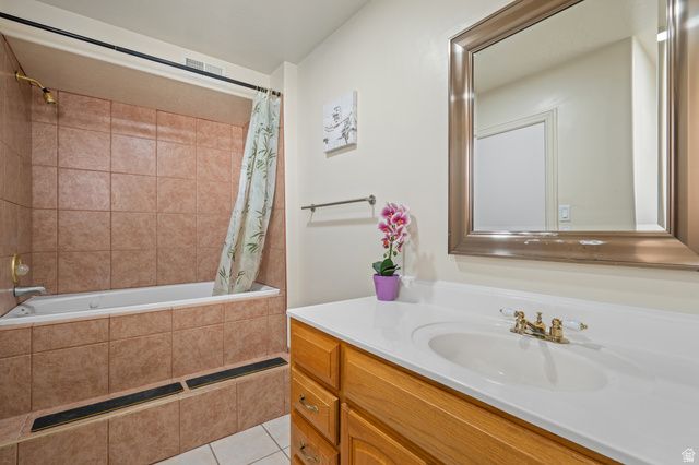 4750 S 3766 W, Roy, UT 84067