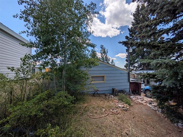 131 W Daly, Walkerville, MT 59701
