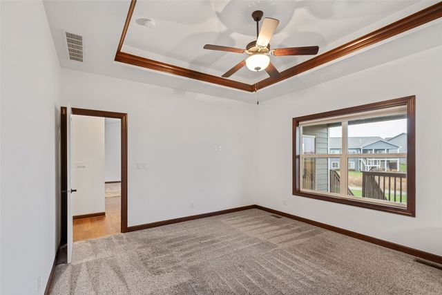 218 34th Street SE, Altoona, IA 50009