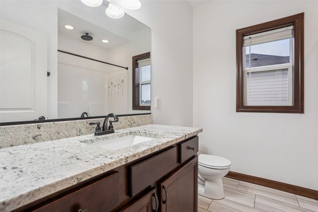 218 34th Street SE, Altoona, IA 50009