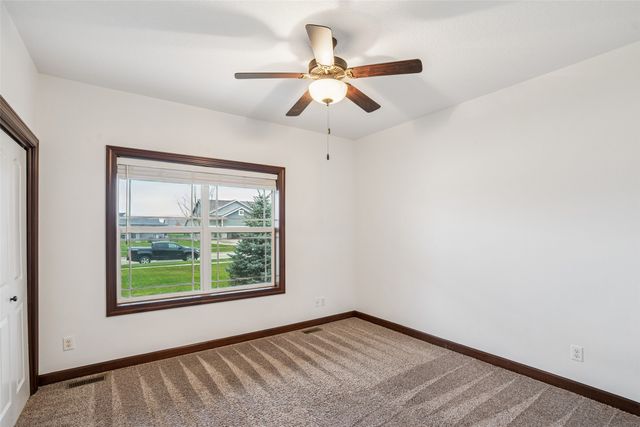 218 34th Street SE, Altoona, IA 50009