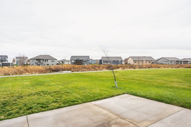 218 34th Street SE, Altoona, IA 50009