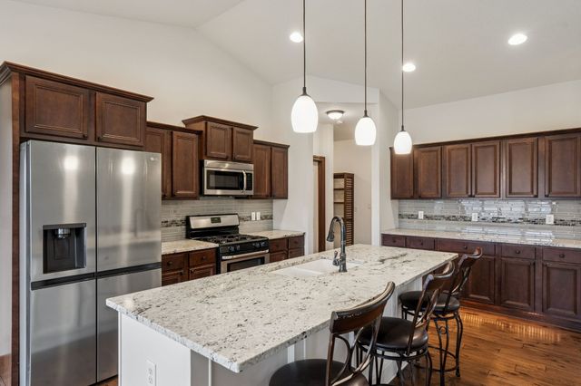 218 34th Street SE, Altoona, IA 50009