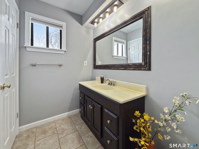 138 Cypress Road 138, Newington, CT 06111