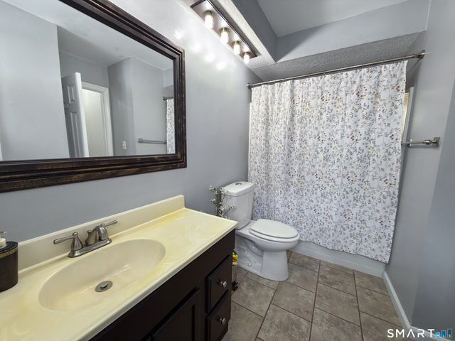 138 Cypress Road 138, Newington, CT 06111