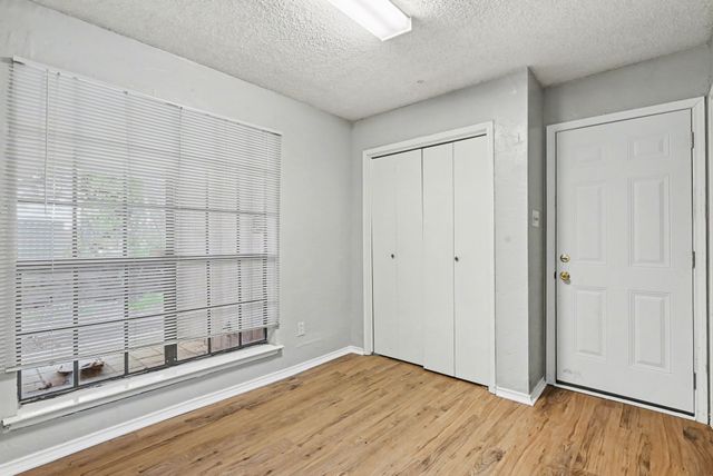 6206 Post Oak Terrace, Fort Worth, TX 76112