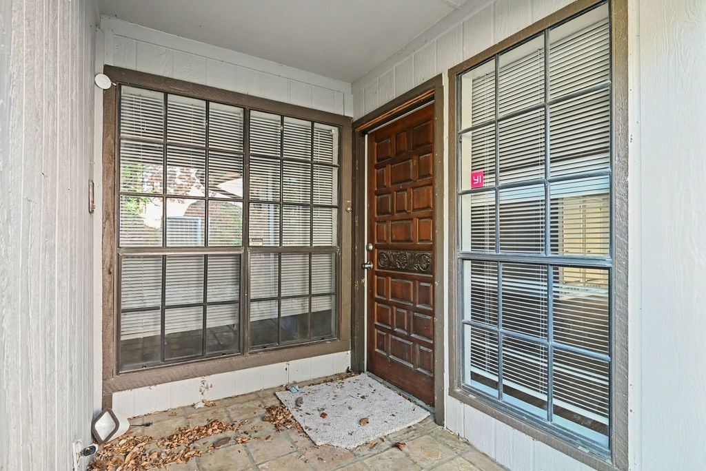 6206 Post Oak Terrace, Fort Worth, TX 76112 — photo 2
