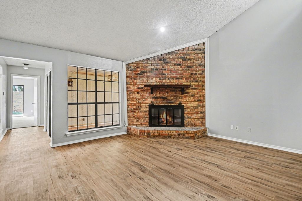 6206 Post Oak Terrace, Fort Worth, TX 76112 — photo 4
