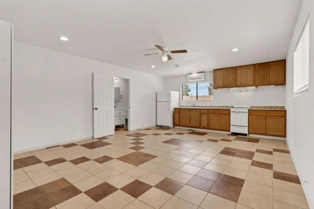 7979 Shir Mar Place, El Cajon, CA 92021