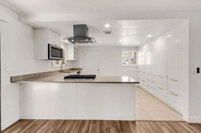7979 Shir Mar Place, El Cajon, CA 92021