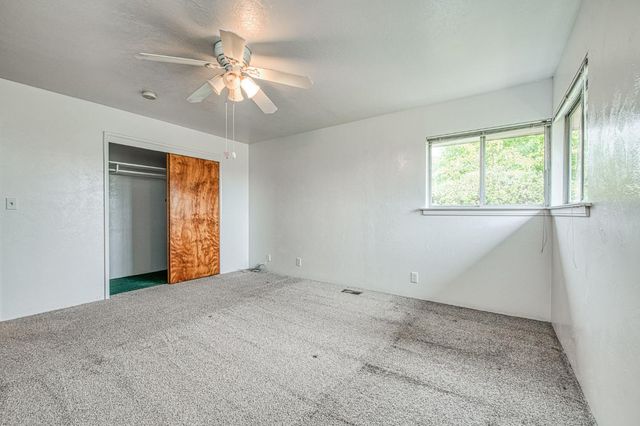 13130 S Henderson Road, Caruthers, CA 93609