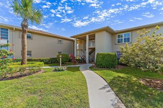 14 Lake Vista Trail 101, Port St Lucie, FL 34952