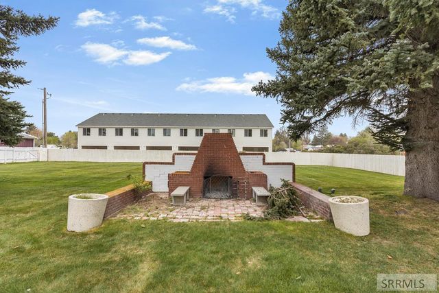 795 Saturn Avenue, Idaho Falls, ID 83402
