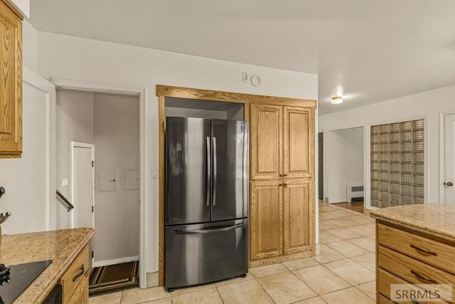 795 Saturn Avenue, Idaho Falls, ID 83402